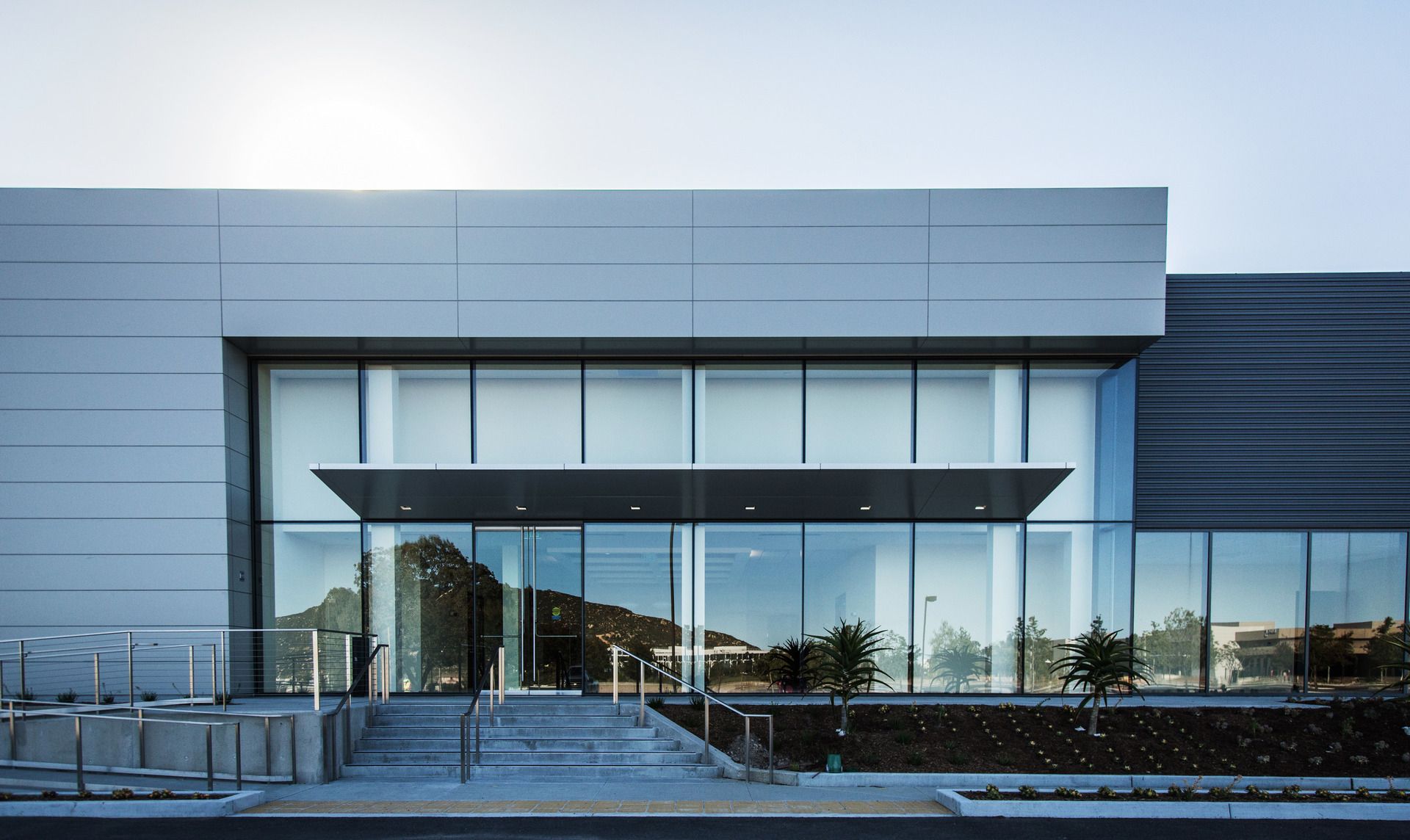 Aluminium composite panel (ACP)